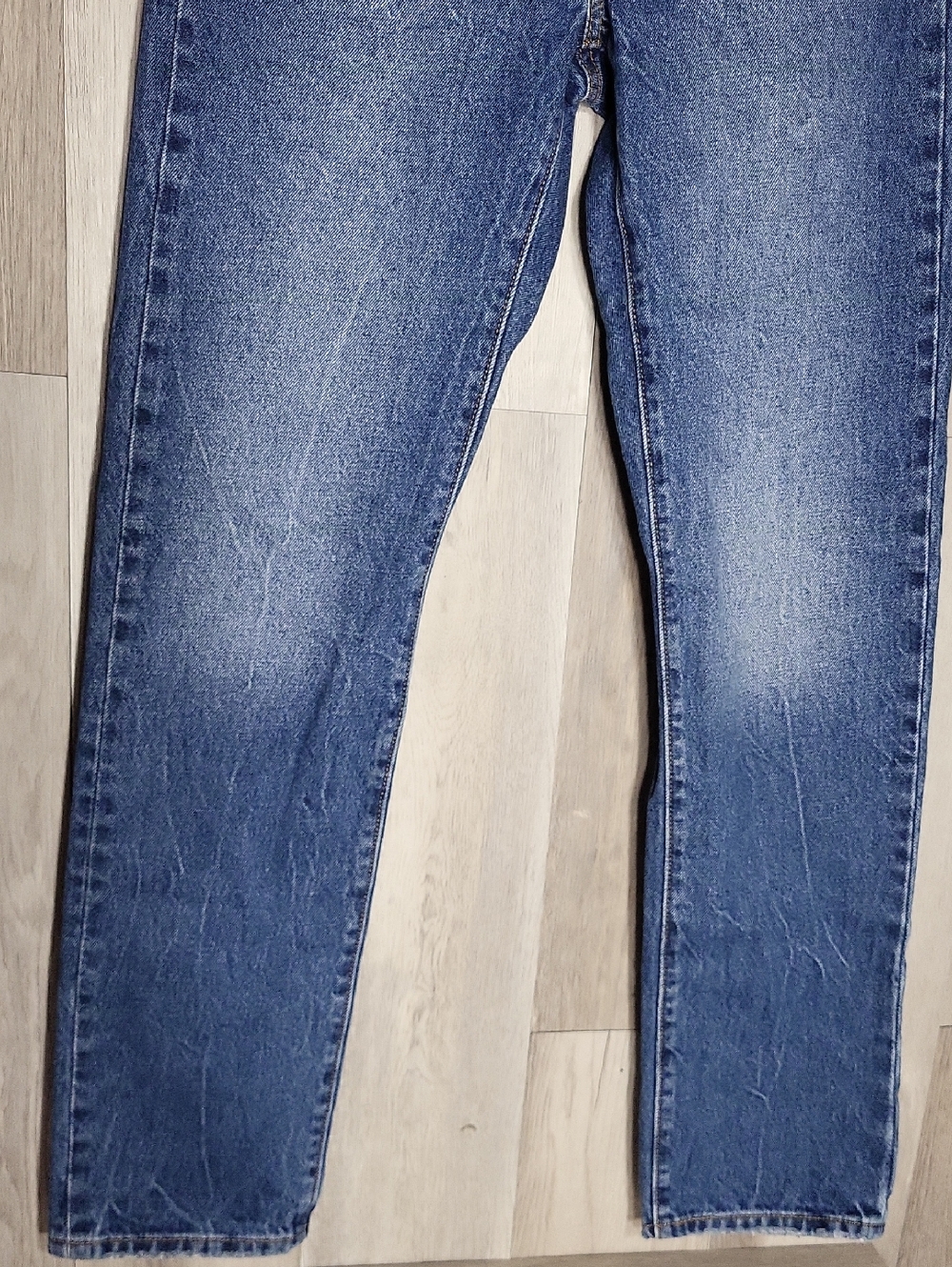 Levi's 501 Jeans W26 L32 Button Fly High Rise Straight Leg Medium Wash Unisex - Picture 6 of 11